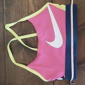 Nike sports bra